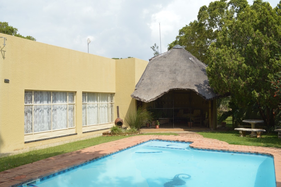 3 Bedroom Property for Sale in Flamwood North West